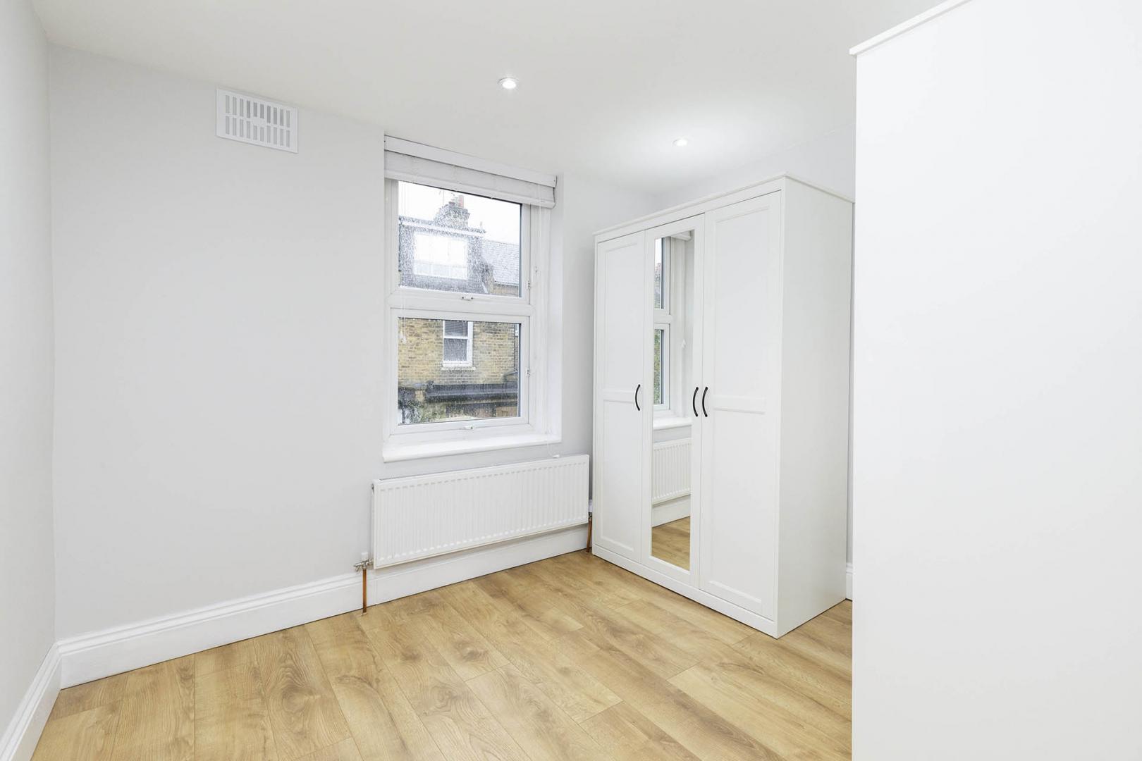 Modern Apartment College Road, Kensal Rise 